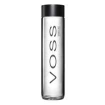 Voss Sparkling mit Kohlensäure