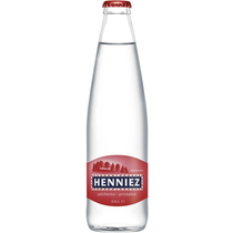 Henniez rot viel Kohlensäure