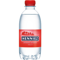 Henniez rot viel Kohlensäure