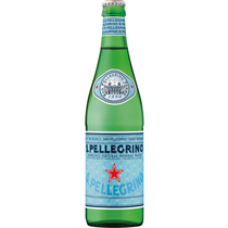 San Pellegrino mit Kohlensäure